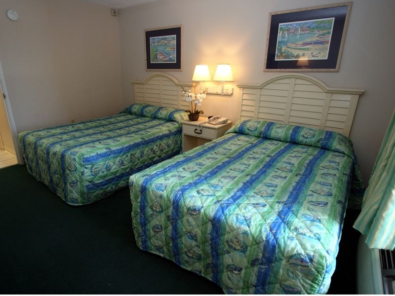 Ramada By Wyndham Panama City Beach / Beachfront Hotel Room photo